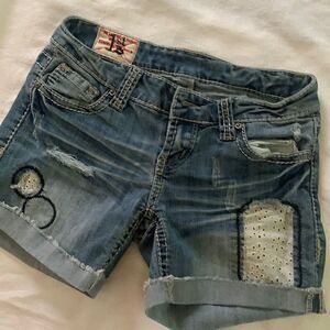 First Kiss Womens Jeans Size 3 Denim Shorts Zip Front Low Rise